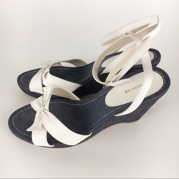 Ann Taylor Women's Denim & White Leather Bow‎ Wedges Sandals Shoes Size 9.5 - Picture 4 of 8
